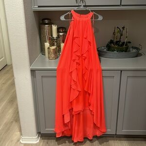 NWT Jennifer Lopez  dress.  Isla Del Sol. Dress. In coral Size med. NWT
